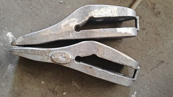 Dientes resistentes al desgaste JCB Hidromek 102S y cortadores laterales 81010605 81010630 81010640Material de acero aleado